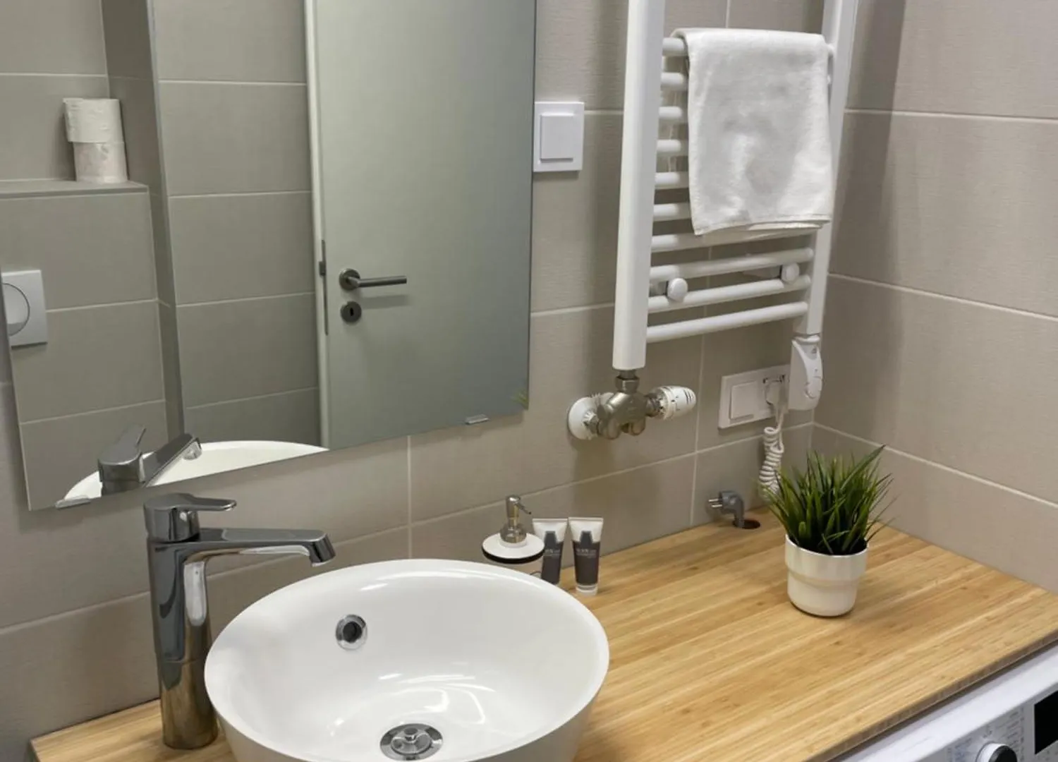 Aparthotel Downtown Family Apartment By Firsthost 3436A303 Budapest